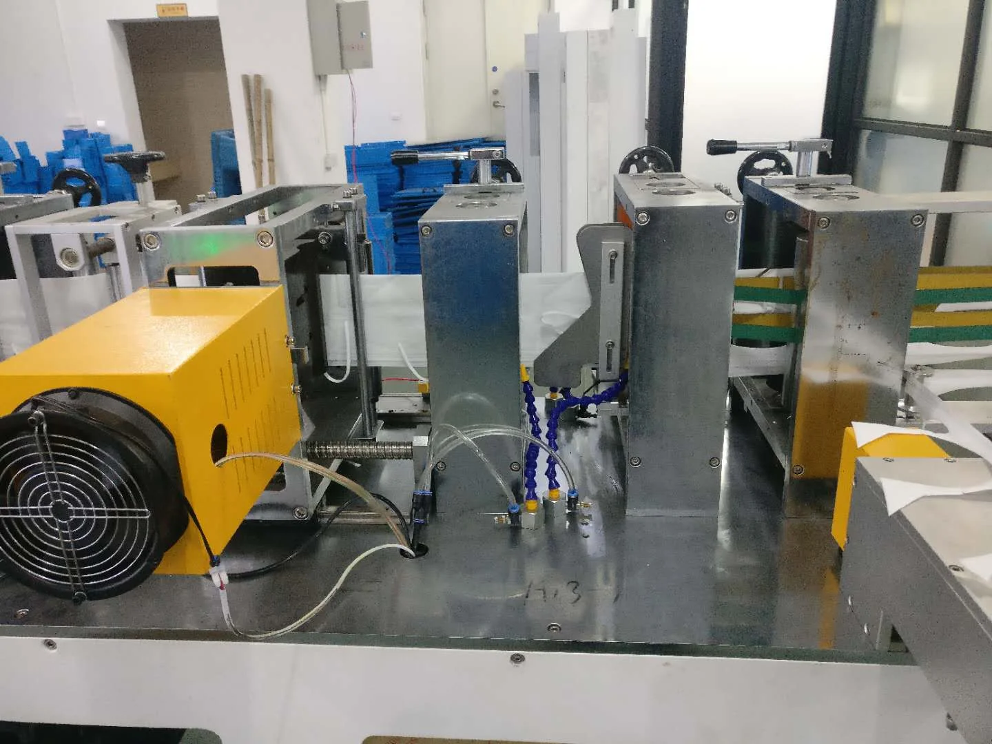 Wholesale Low Moq Automatic Disposable Kn95 Mask Machine N95mask Machine N95mask