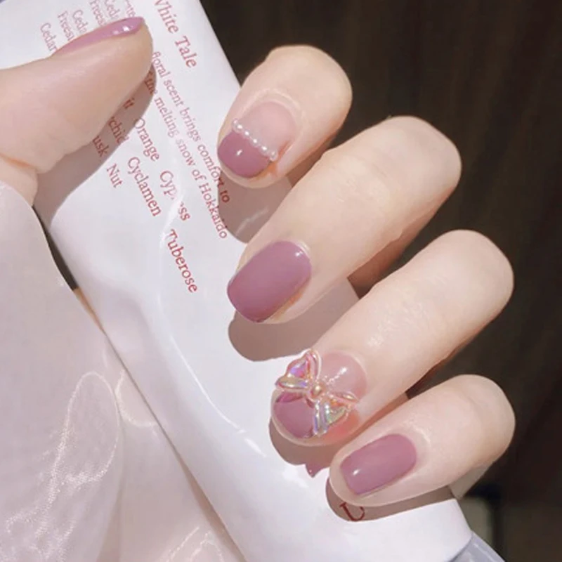 X46 24 pieces package of fake nails, gentle bean paste bow, removable and reusable nail art press on nails