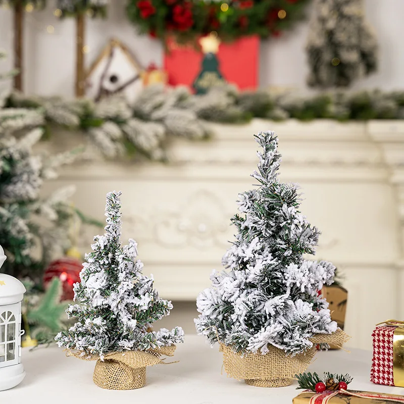Christmas decorations creative simulation snow Christmas tree mini tree desktop ornaments Christmas snow spray tree
