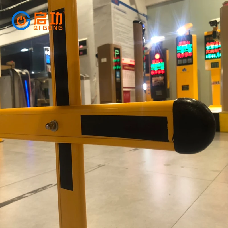 Outdoor RFID Card Reader Traffic Barrier Boom Fence License Plate Recognition Parking Lot Barrier Bar