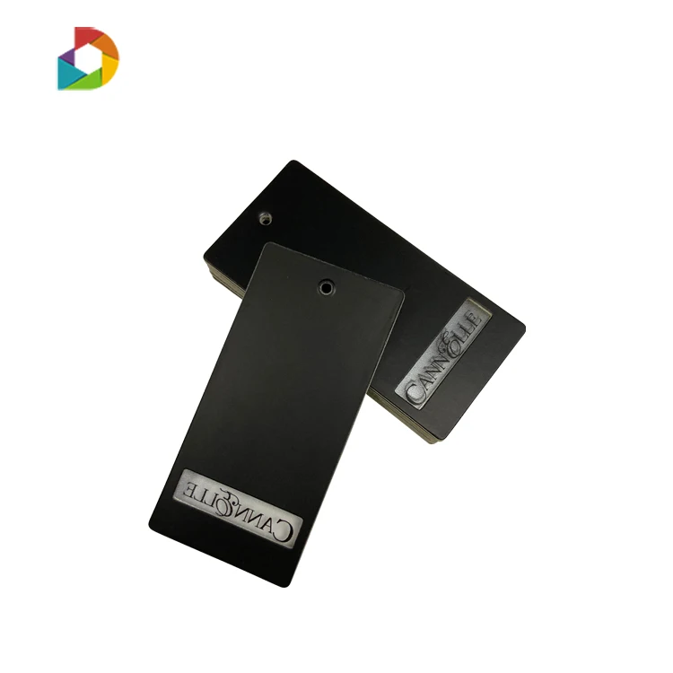 New Designer Custom Embossed Clothes String Plastic Garment Seal Cord Punch Label Clothes Hang Tag China Bags Shoes Cotton PVC