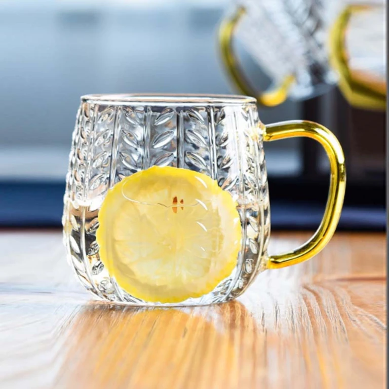 Hammer Grain Glass Cup Gold Handle Handblown High Borosilicate Glass Mug With Bamboo Lid