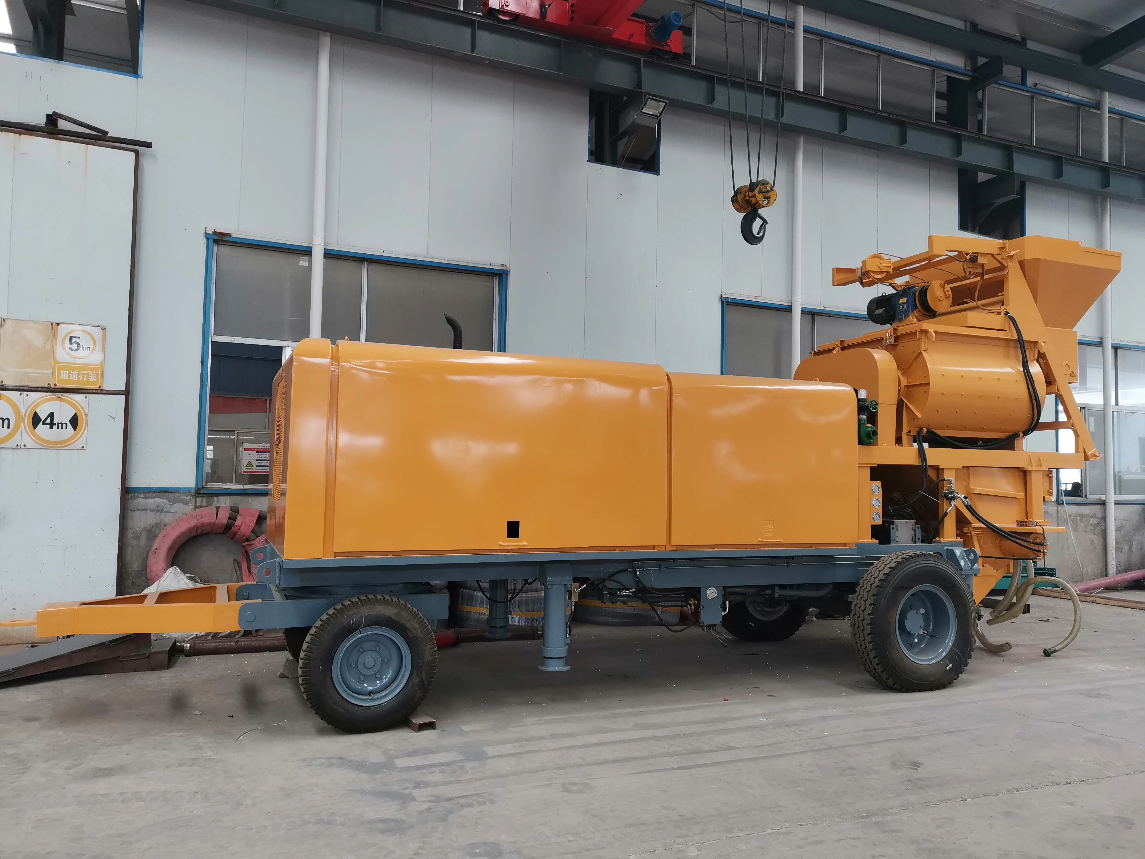 Factory supply 40m3/h forced diesel mobile concrete pump pumpcrete with mixer for hot sale