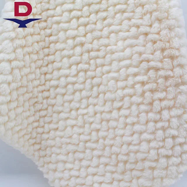 100% полиэстер 460GSM компьютерная спрей жаккардовая ткань из искусственного меха кролика для одежды