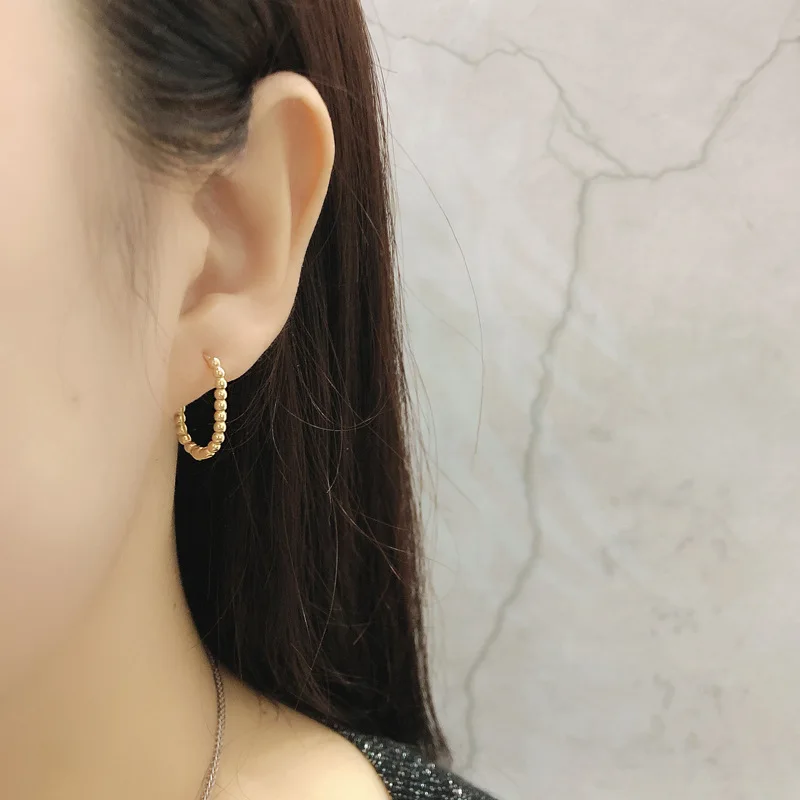 High Quality New Simple Design S925 Sterling Silver Beads Hoop 925 Silver Earrings For Women