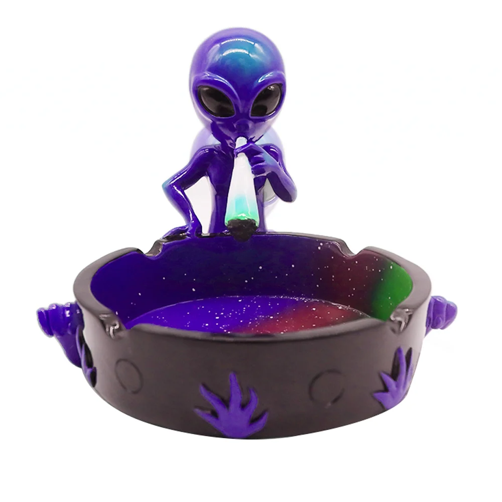 New Design Custom Alien Cigar Ashtray Smokeless Resin Ashtray  Eco Friendly Alien Herbal Resin Ashtray
