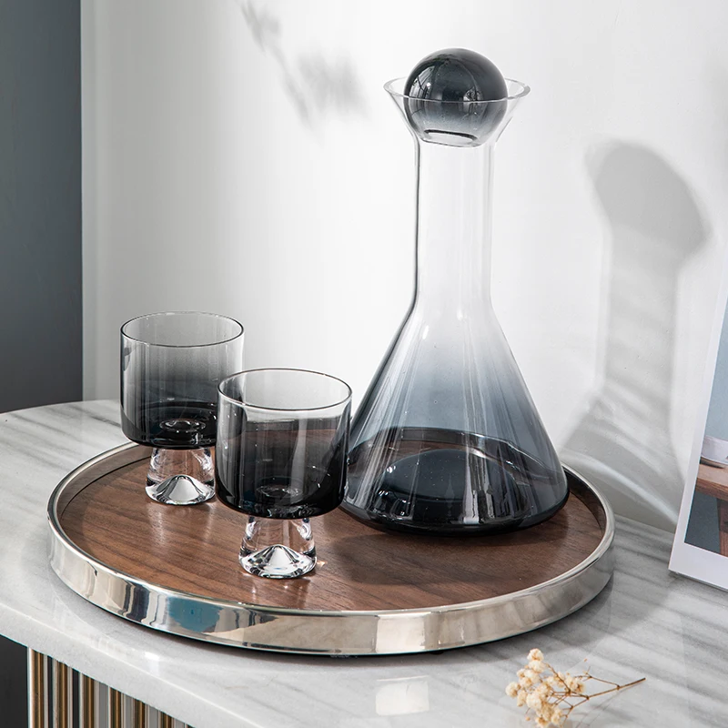 Hotel serving Tray customised light luxury 304 stainless steel round silver tray High-grade walnut wood hotel storage tray