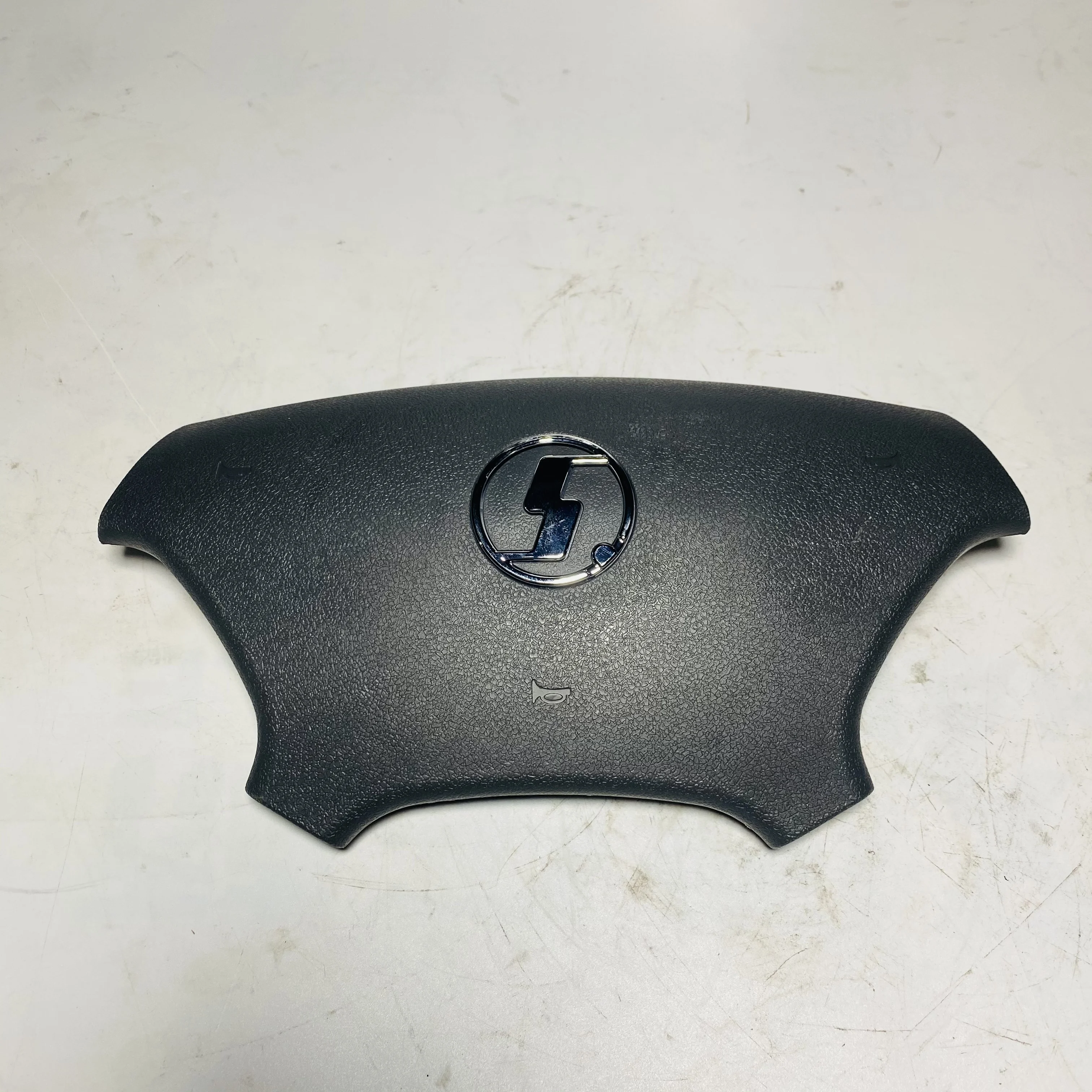 Best Sales SZ946000718 Bus Steering Wheel Assembly Control (450  four spoke structure)