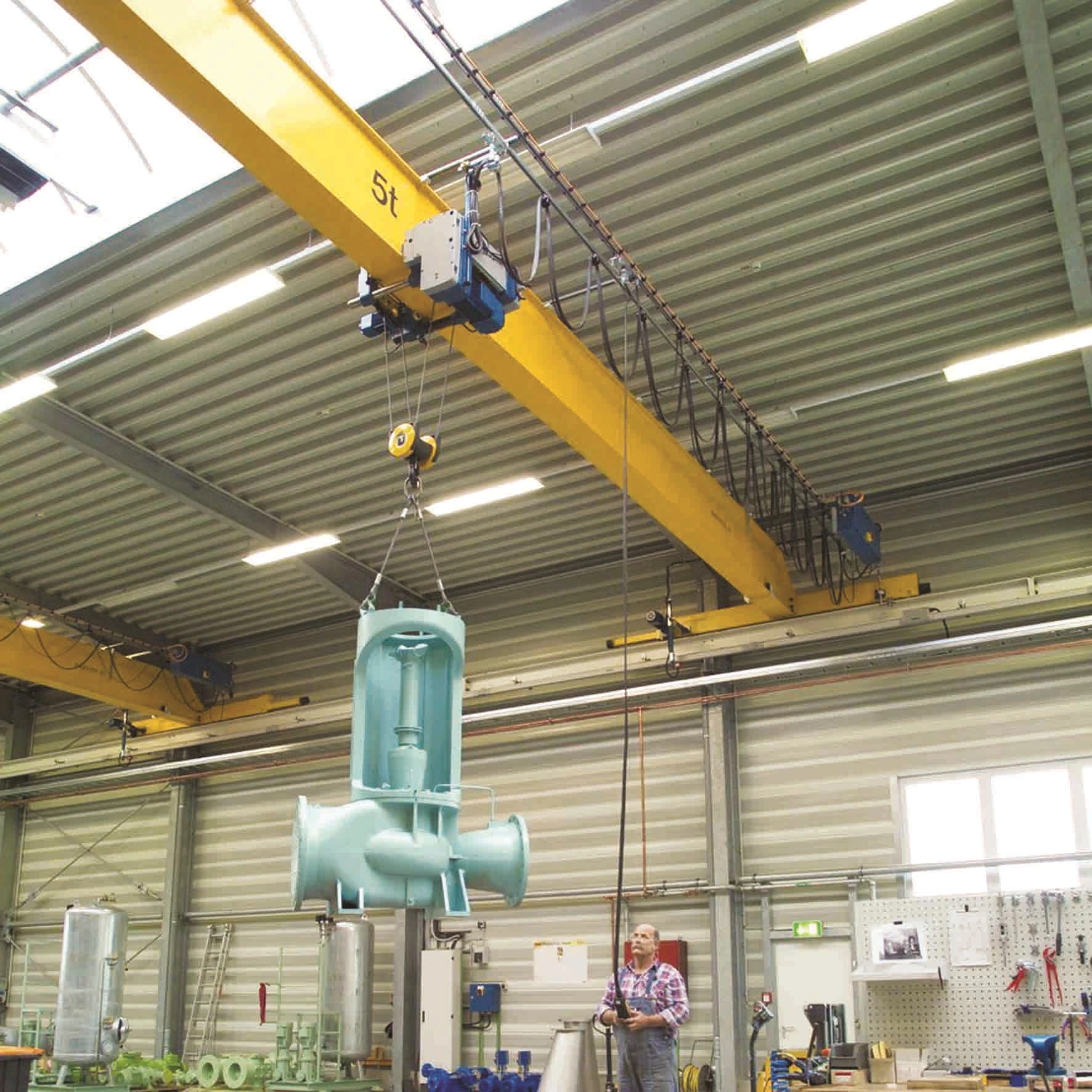 High Quality European Overhead Crane 2t 5t 10t 20ton Eot Single Girder Traveling Motor For Overhead Crane