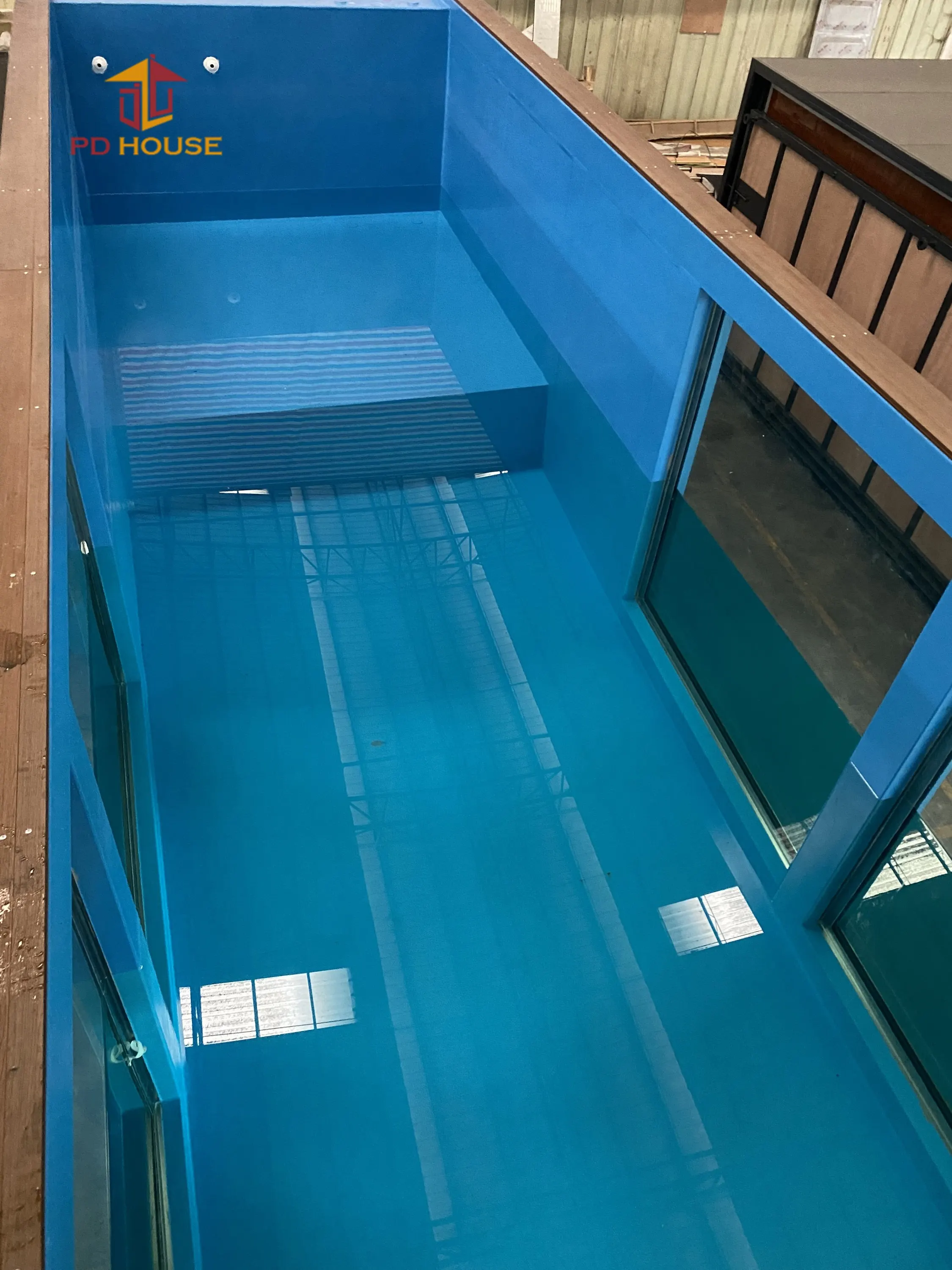 High quality custom size portable mobile outdoor ground visible glass sea shipping container pool 20 ft 40 ft swim spa