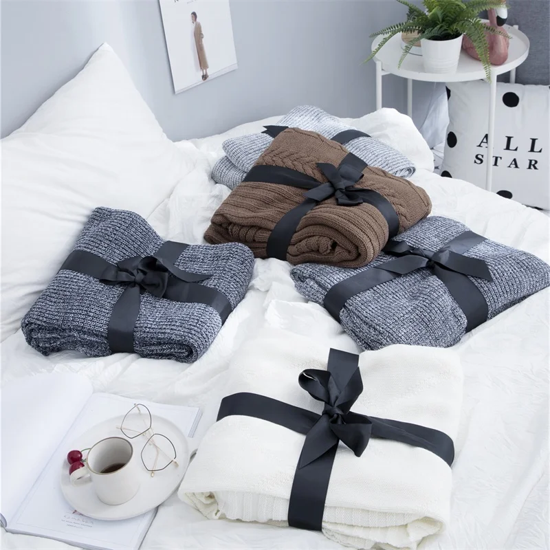 Soft and Comfortable Cotton Gray Knitted Throw Blanket for Sofa and Home decoration Chunky Fluffy Warm JB