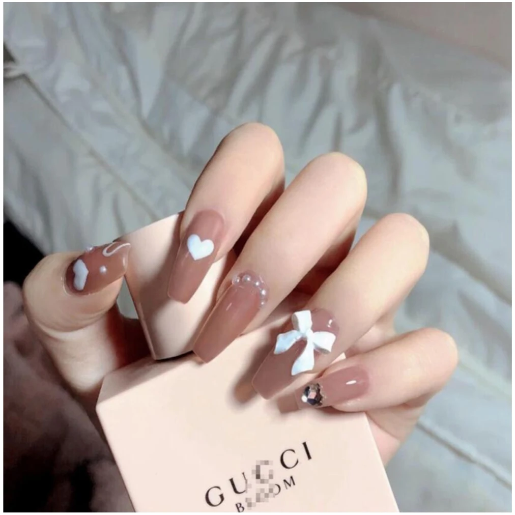 Artificial Fingernails Top Seller 24 Piece Press on Nails Prep Kit Factory Supply Short Wearable Nail Art Stick on Nails