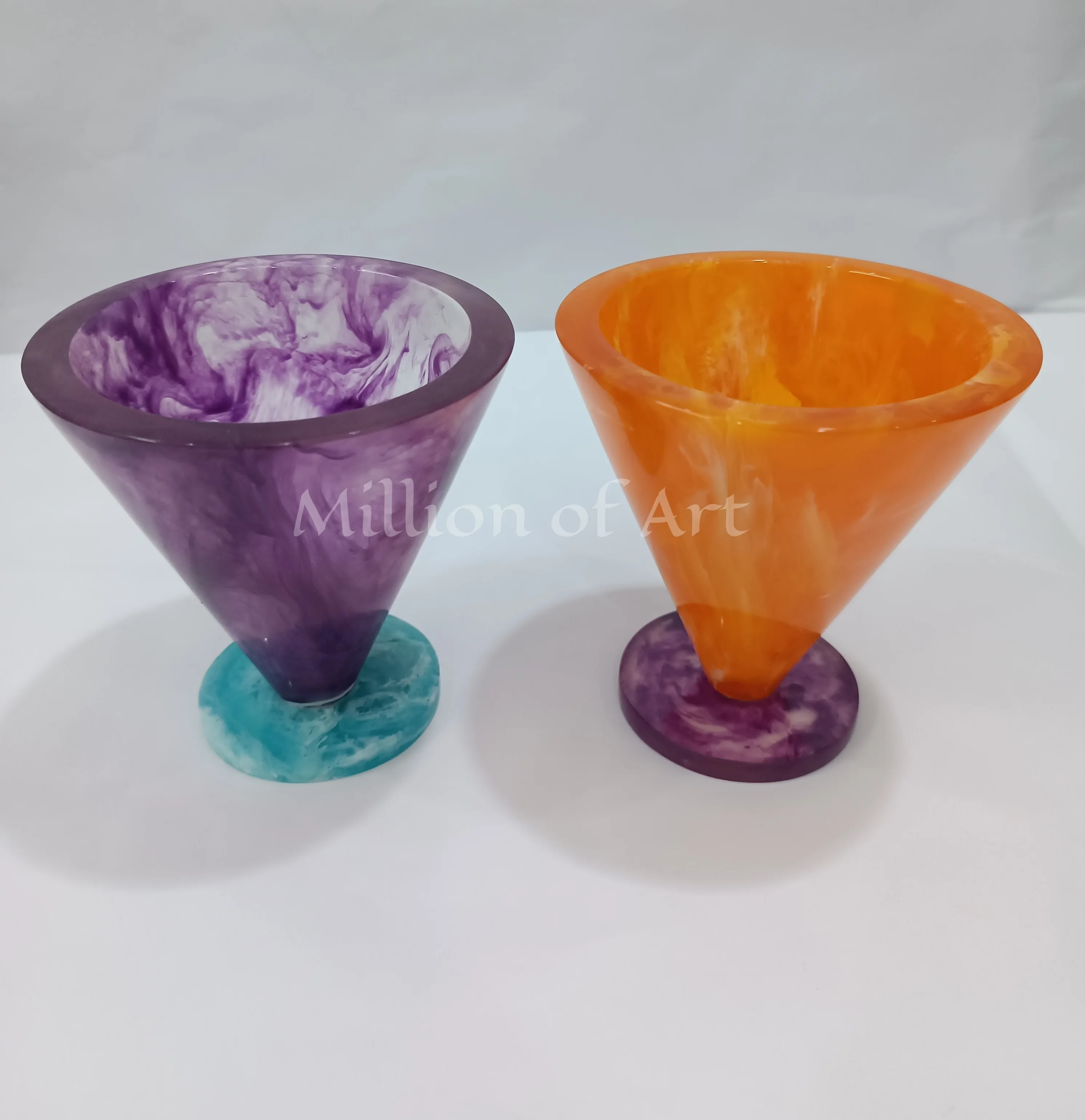 Newly Design Resin Flower Vase with Handmade Manufacturer Flower Vase Pot Hot Tableware Decorate With New Color And Design