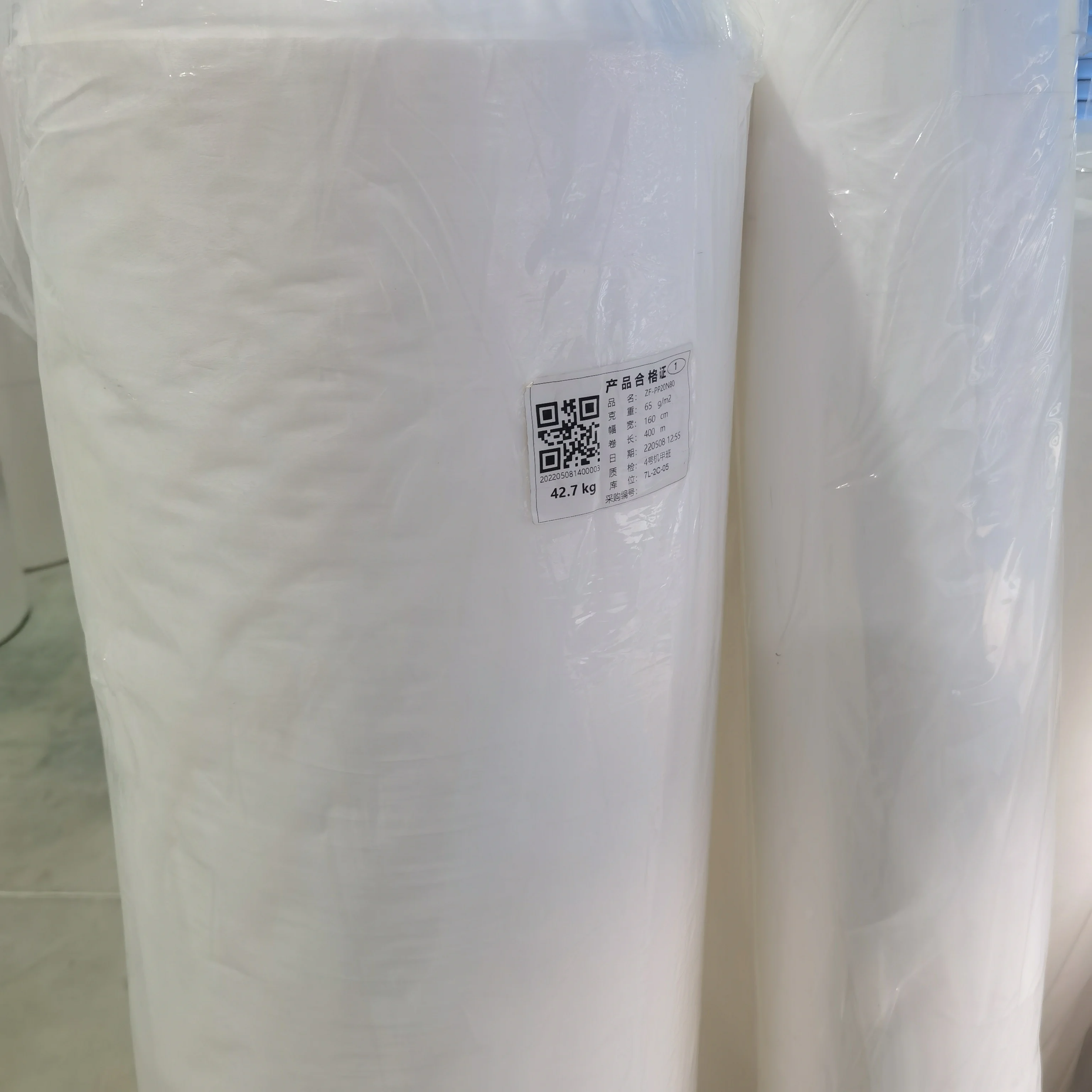 Spunlace Non Woven Wood Pulp PP  Parallel Cross Pearl Spunlace Nonwoven Fabric  for Washcloth Jumbo Rolls