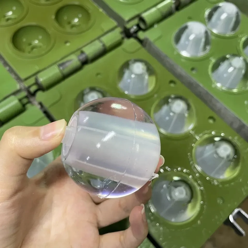 Многоразовый липкий шарик для чистки