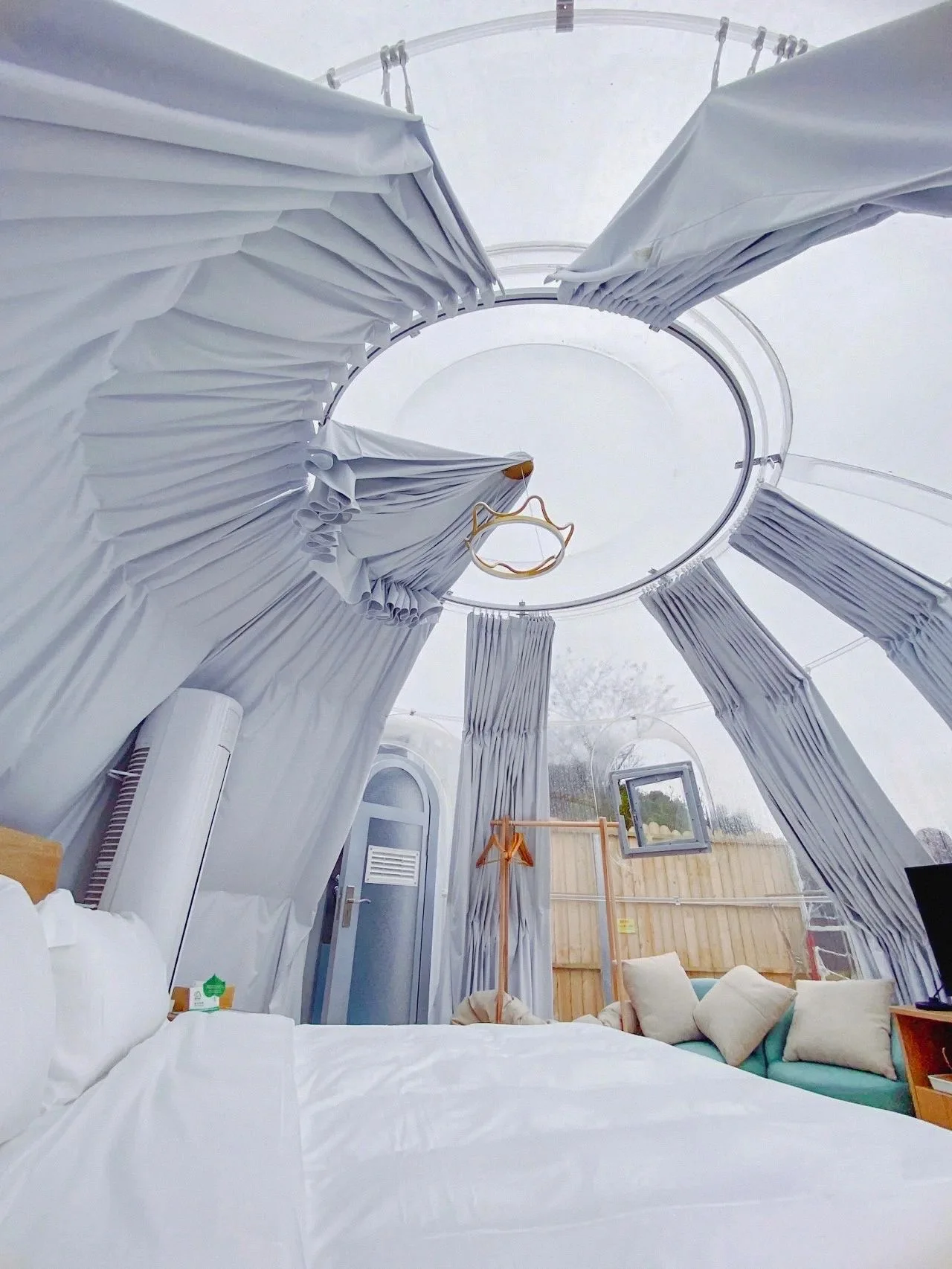 PC Dome 8-10 People Outdoor Dome Glamping Heated Igloo Tent