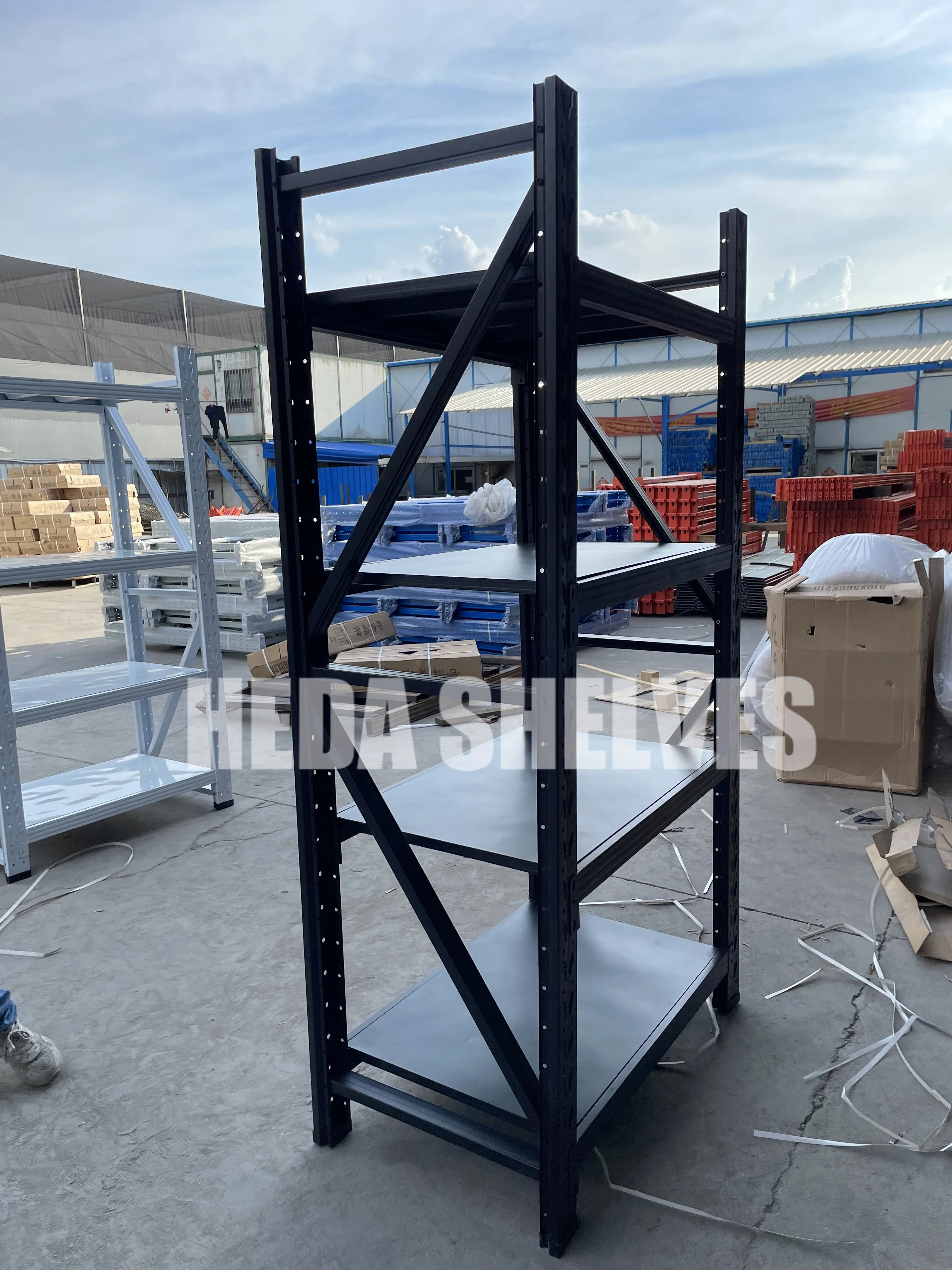 China supplier Medium duty warehouse rack Steel storage rack for factory