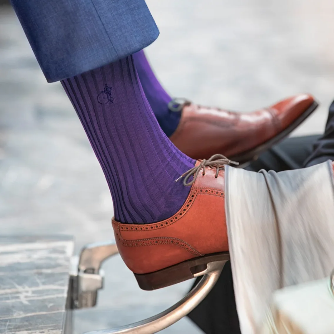 TA21434 OEM Wholesale Colorful Cotton Knit Ribbed Embroidery Logo Dress Business Socks Box for Men