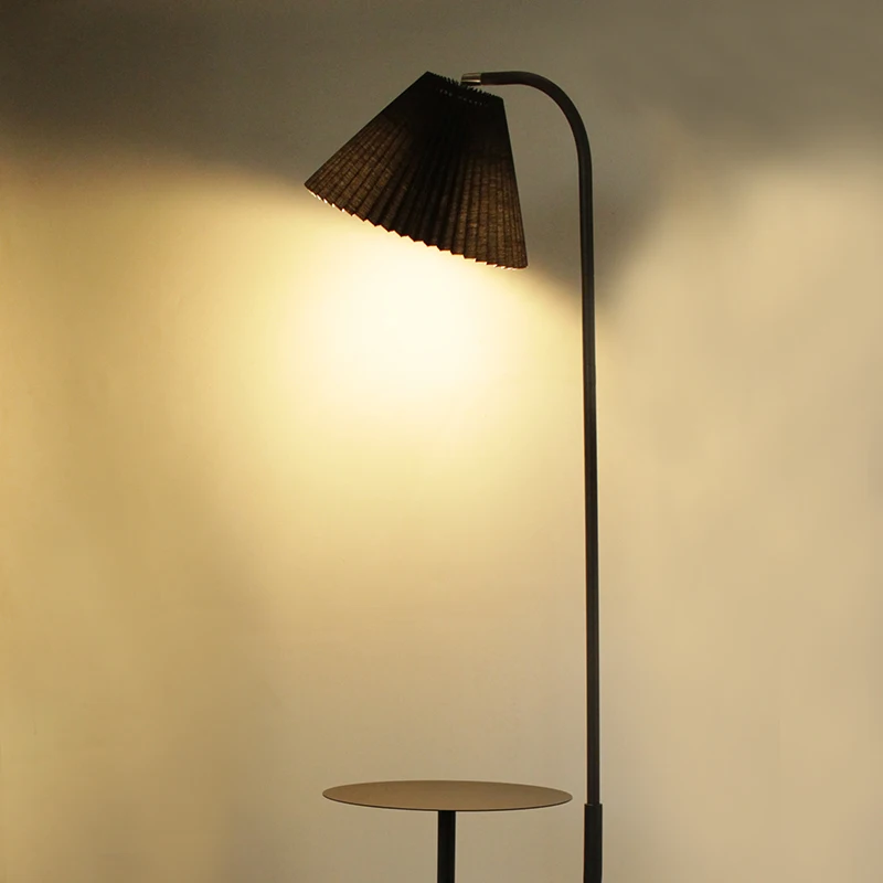 Amazon Nordic Simple Globe Three-color  Bulb Tea Table LED light Floor Lamp for bedroom living room crafts and reading