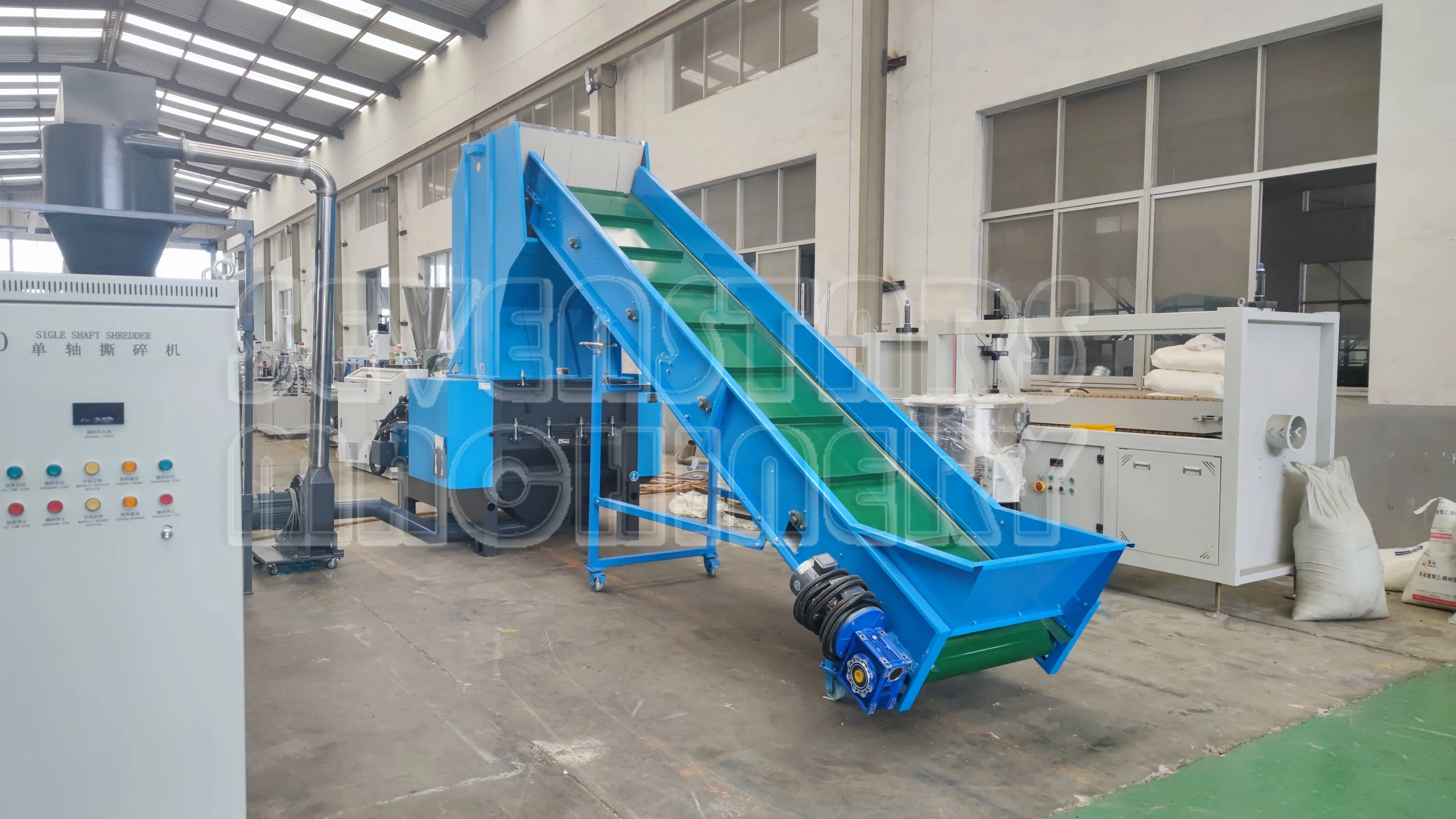 Sevenstars  PE PP PVC Plastic Crusher Machine Highly Adaptable Waste Recycling Heavy Duty Plastic Crushing Machine