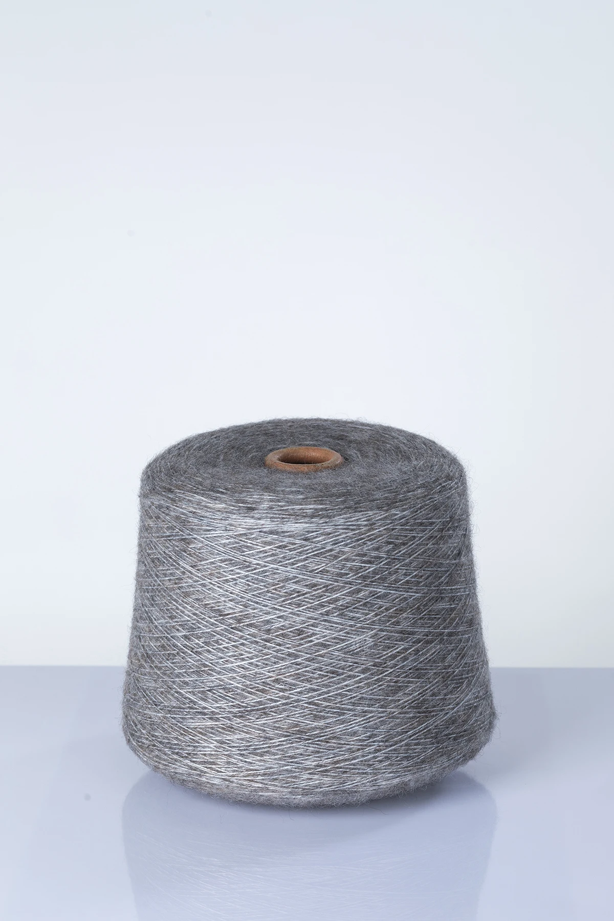 Wool Yarn Hand Knitting Sweater 99% Anti-microbial Cotton