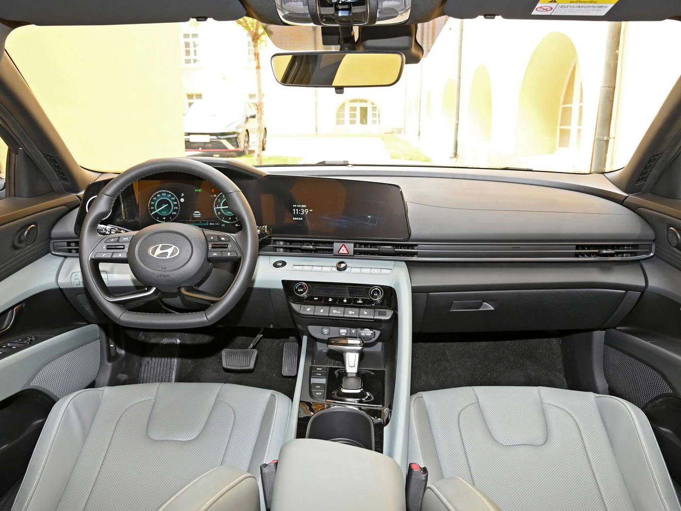 2023 китайские бензиновые автомобили Hyun-dai Elantra компактный внедорожник 5 мест 190 км/ч низкая цена для продажи