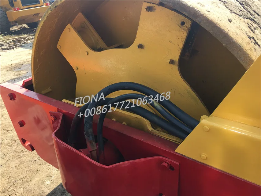 Б/у вибрирующий дорожный каток dynapac ca251d ca25d, б/у уплотнительные ролики dynapac ca30d, цена