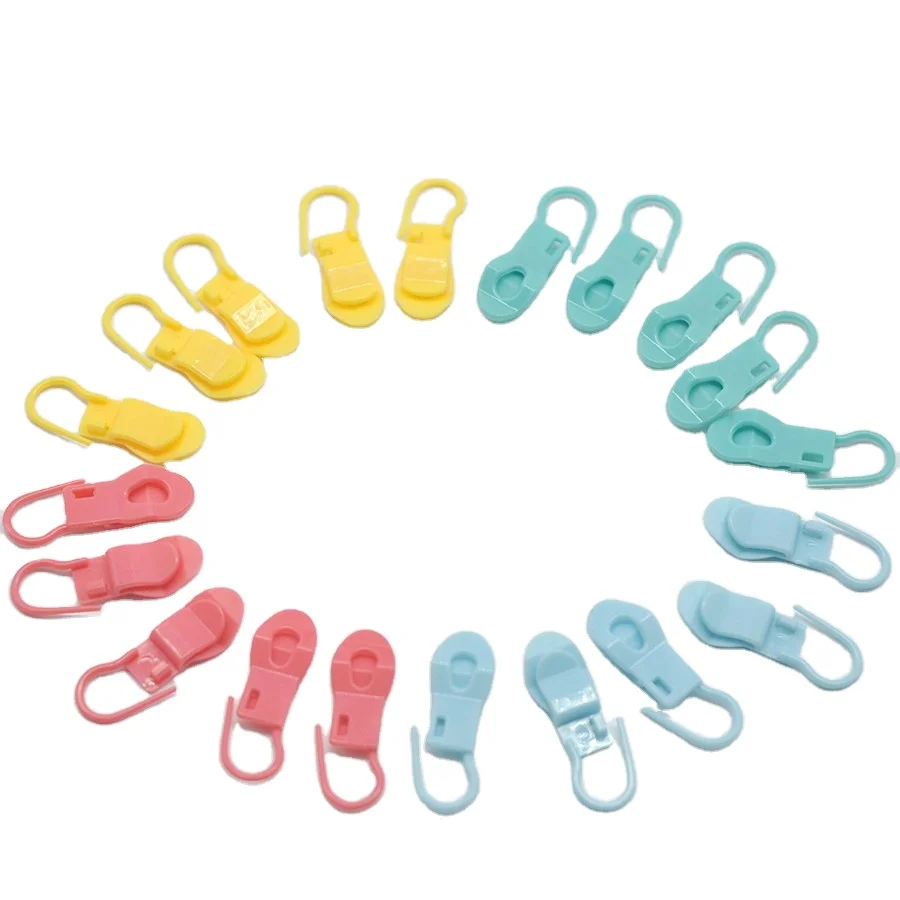 20pcs Plastic Mushroom Hand Knitting DIY Tools Accessories Crochet Sweater Locking Stitch Markers Stitch Needle