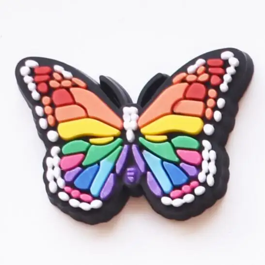 Hot selling PVC soft rubber hole shoe buckle detachable wrist strap decorative buckle cartoon colorful butterfly shoe charms