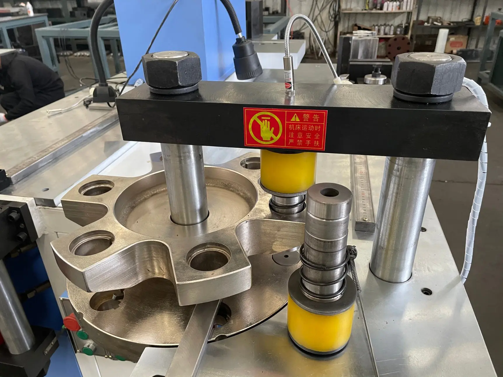 Multi-Function Three-Station Copper Busbar Automatic Pipe Bending Machine