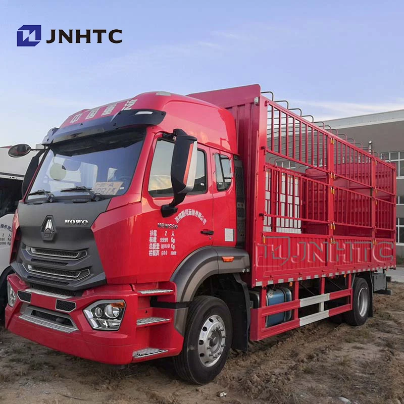 2023 high quality Low cost SINOTRUK HOWO CONTAINER VAN TRUCK china 4X2 6x4 CARGO TRUCK price
