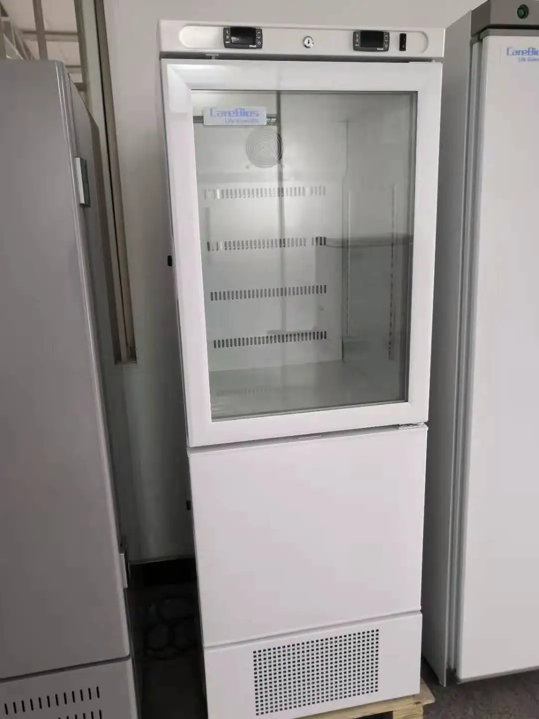 -Биомедицинский морозильник/холодильник Combo 25/+ 4 градуса 300