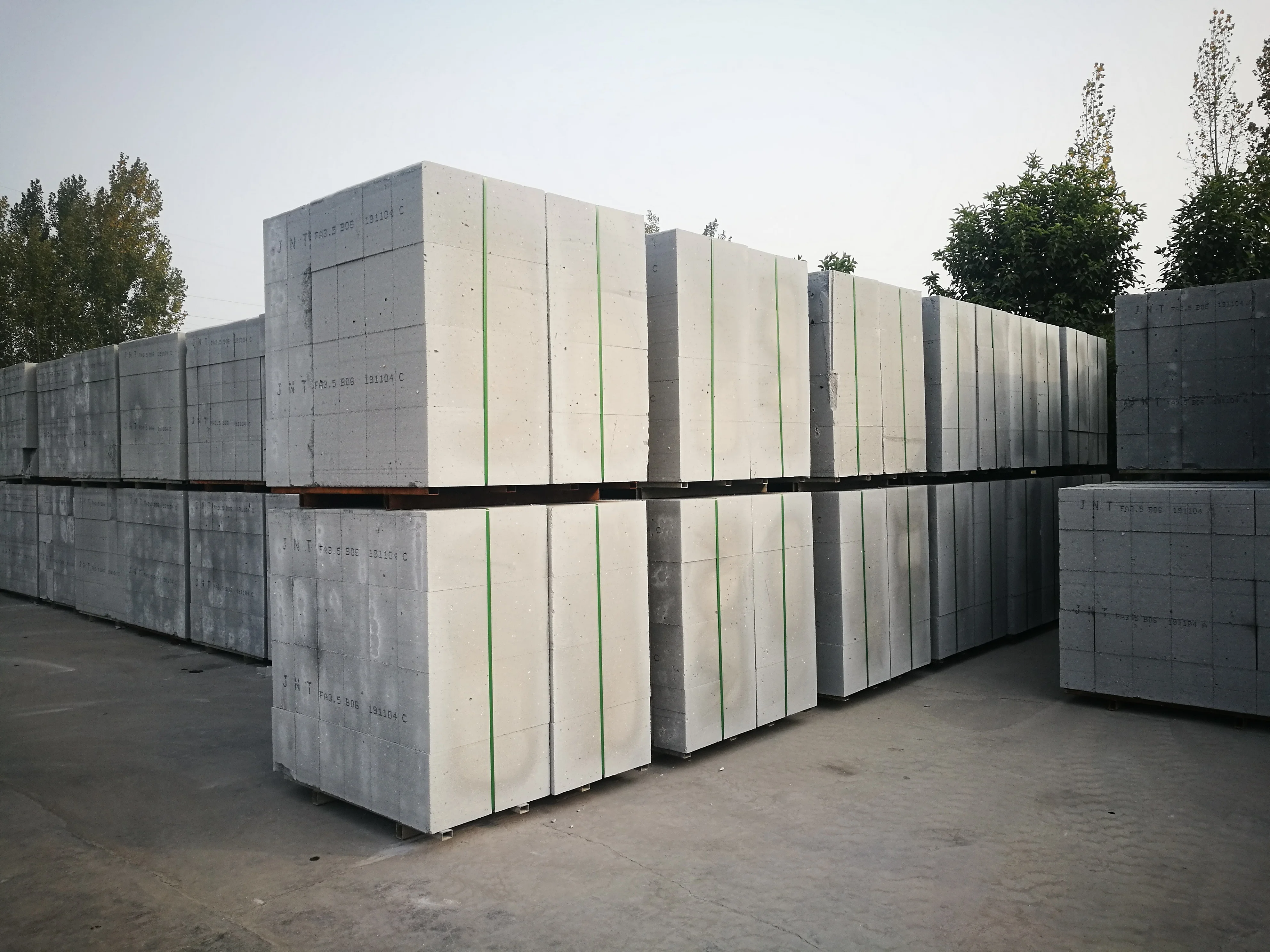 Minimum Production AAC Lightweight Concrete Wall Panel Making Machines