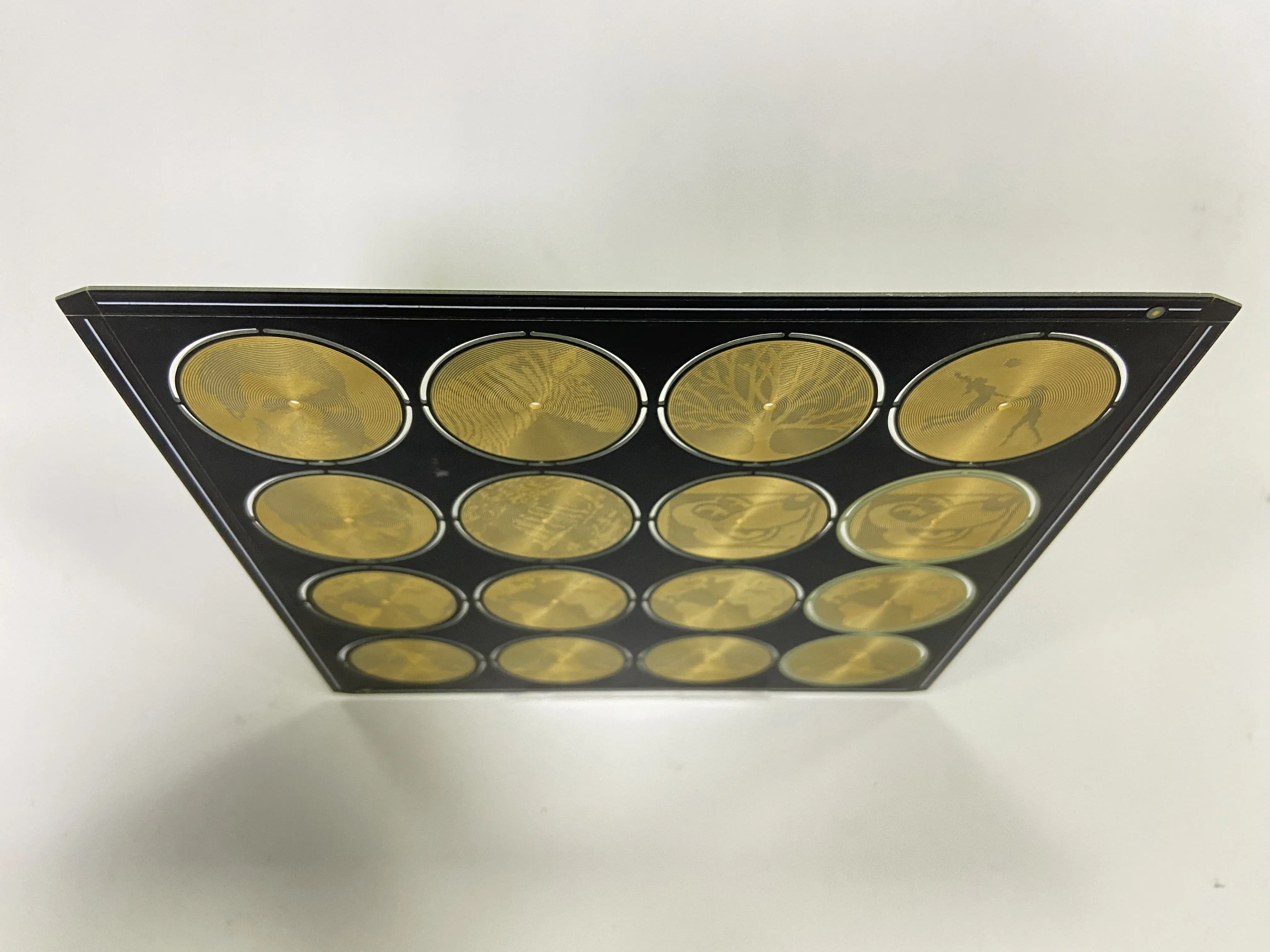 Manufacturer professional For electronic components  design service  high  gold-finger PCB Custom  PCB