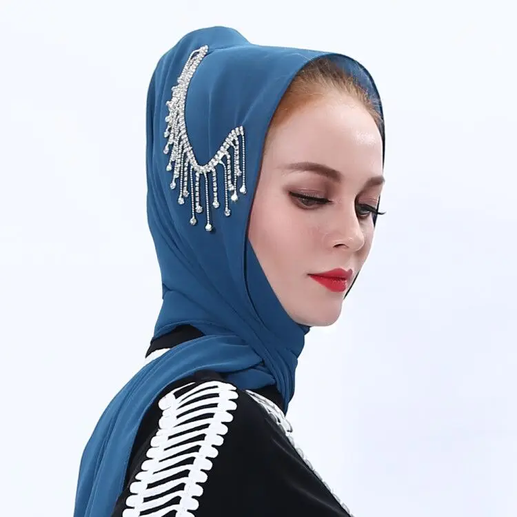 2022 New Designs solid plain color shawl handmade diamond Muslim scarf pearl chiffon hijab