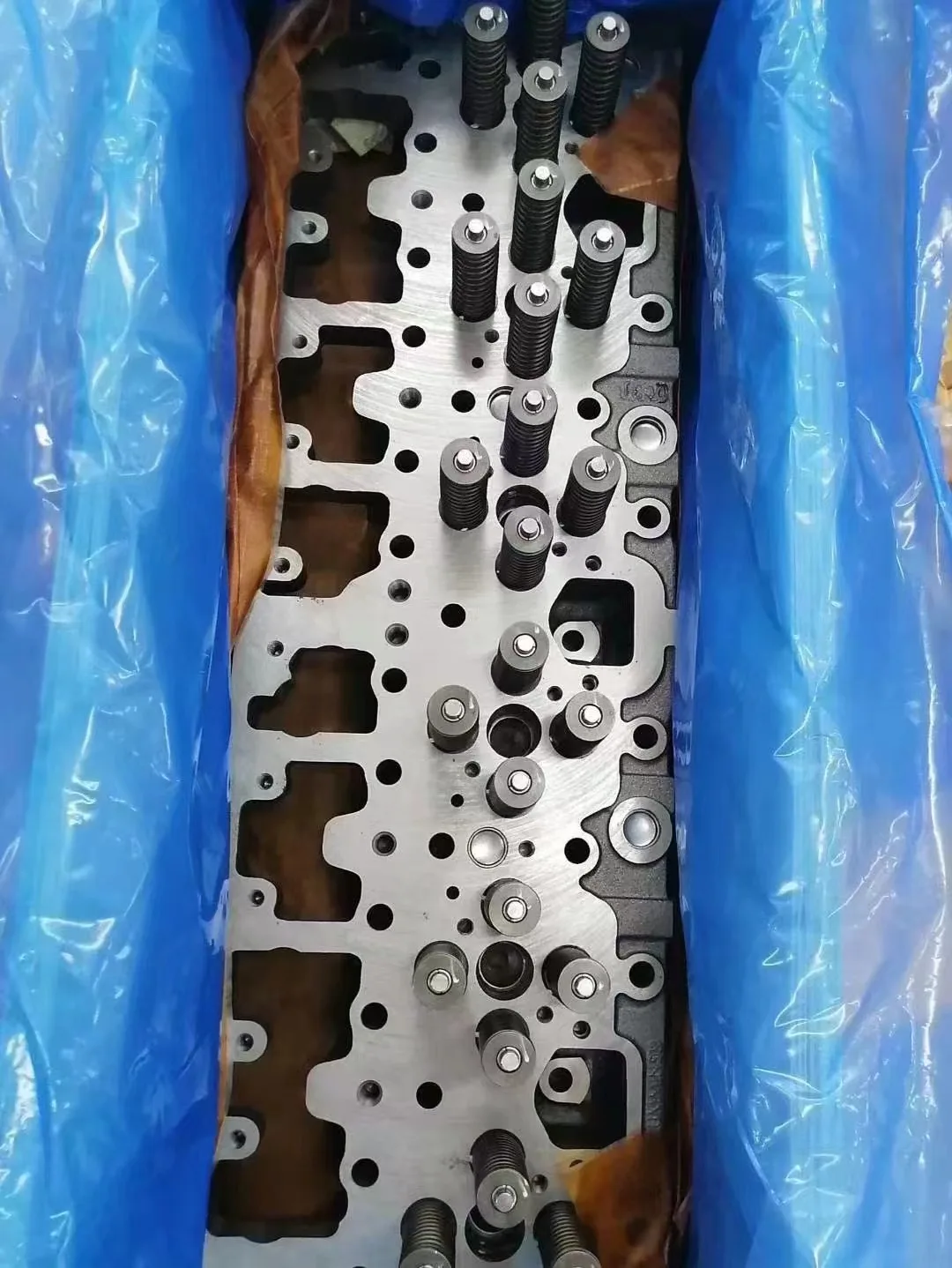 for Cummins M11 QSM11 ISM11 engine cylinder head assembly 2864024 ENGINE CYLINDER HEAD ASSY 3417629 4952449 2864028
