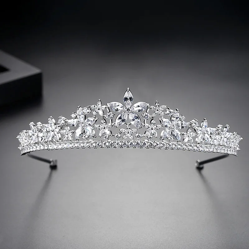 SLBRIDAL Crystals Rhinestones Copper Alloy Cubic Zircon Wedding Tiara CZ Bridal Queen Princess Pageant Party Crown Women Jewelry