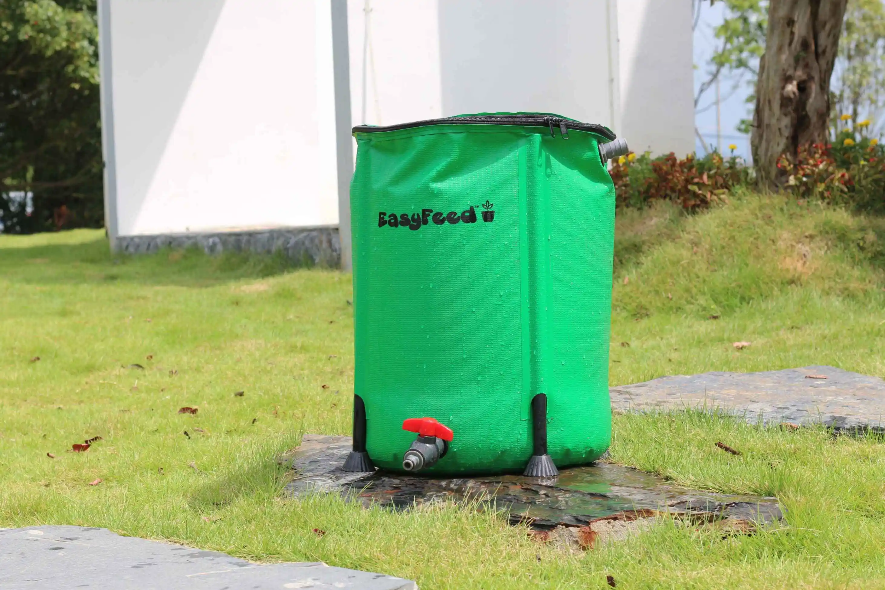 250 Liters Foldable Rain Barrel PVC Tarpaulin Collapsible Water Tank