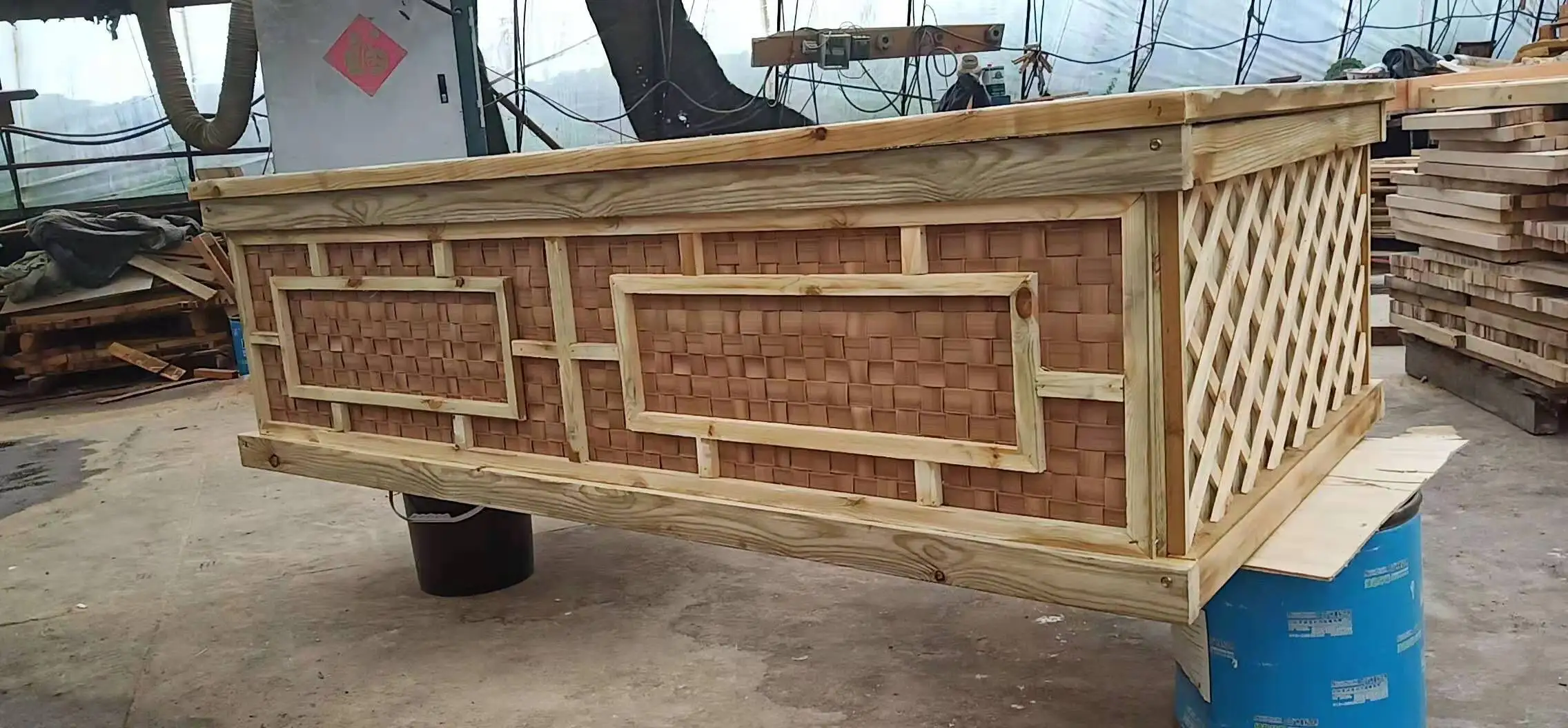 Factory Sales Simulation Bamboo Mat Wooden House Ceiling Hand-woven Straw Mat Artificial Bamboo Mat Ceiling