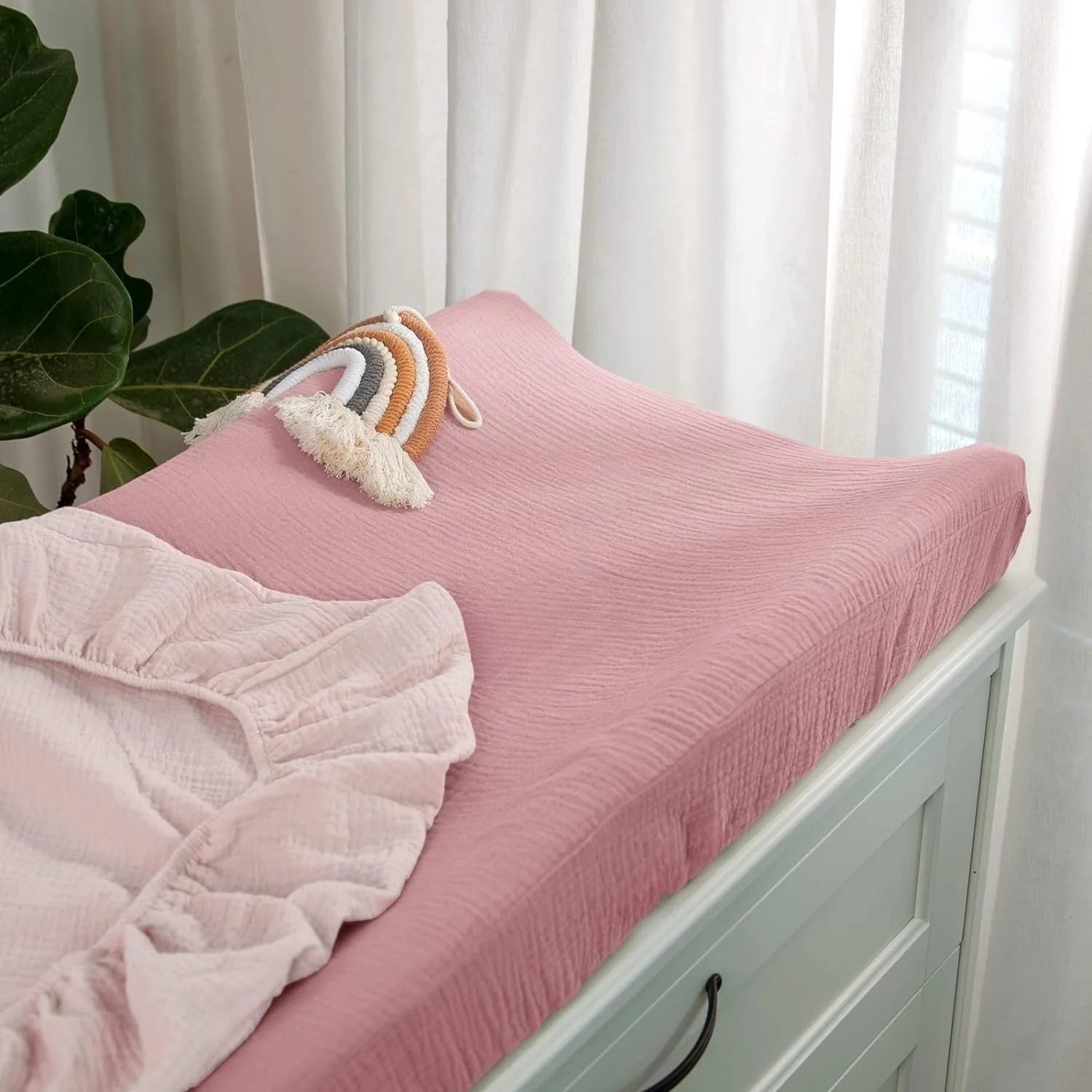 100%  Cotton Soft Breathable Muslin Cloth Changing Pad Cover Solid Pattern Portable Diaper Table Cover Set  2 pcs pack