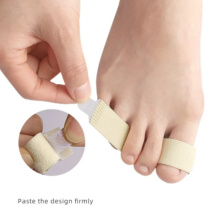 Elastic toe with finger splitter