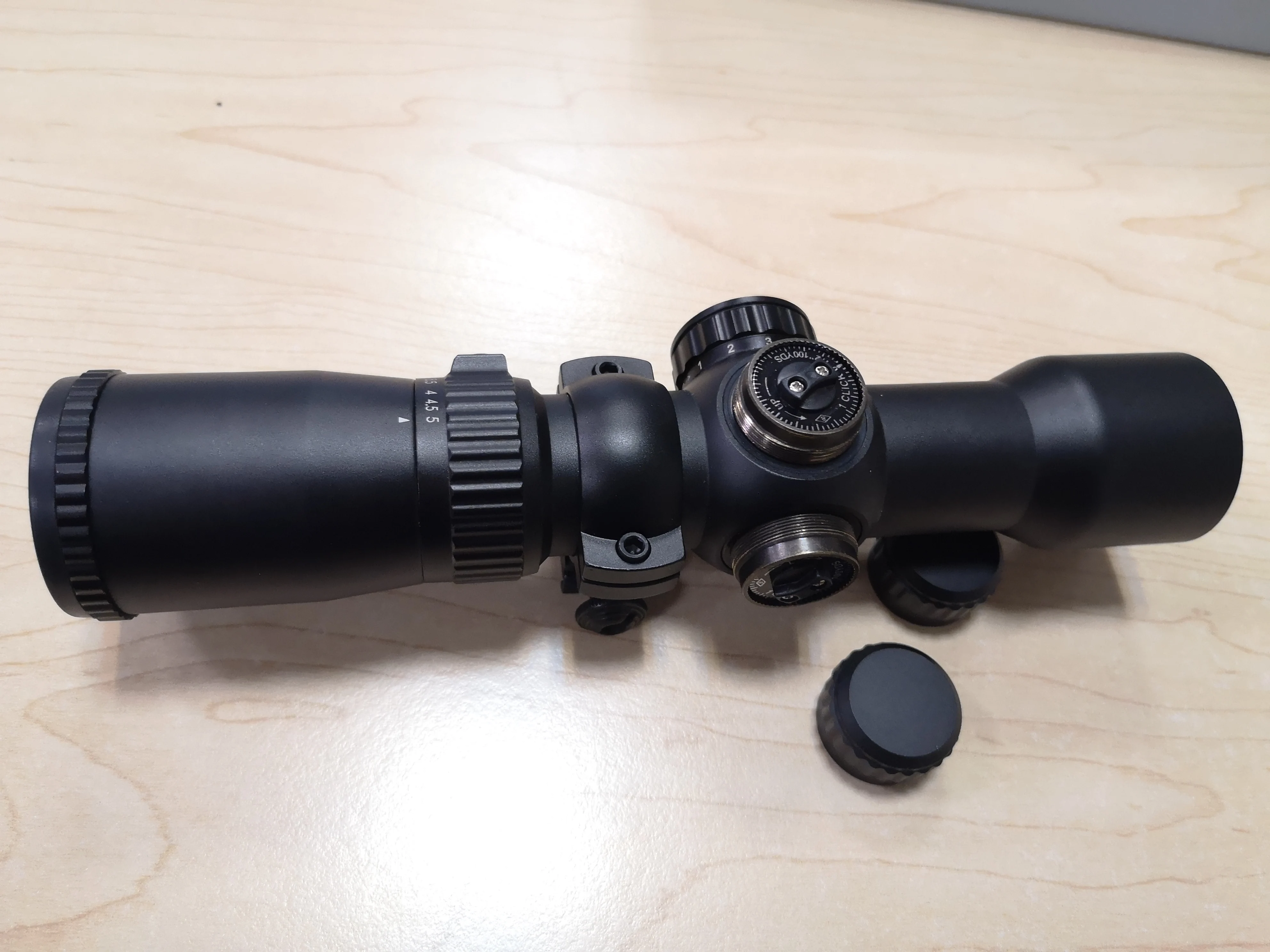 Tactical oem Scope  Hunting Scope HC 1.5-5X32 IR FDE SFP Hunting Optical Scope Sight for Bird Watching Hunting