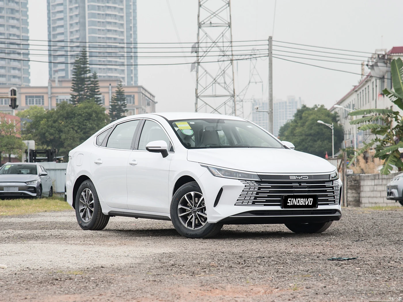 2024 Byd Destroyer 05 в наличии 1.5L Высокоэффективный двигатель для смешивания новой энергии электромобиль Dmi автомобиль Китайский