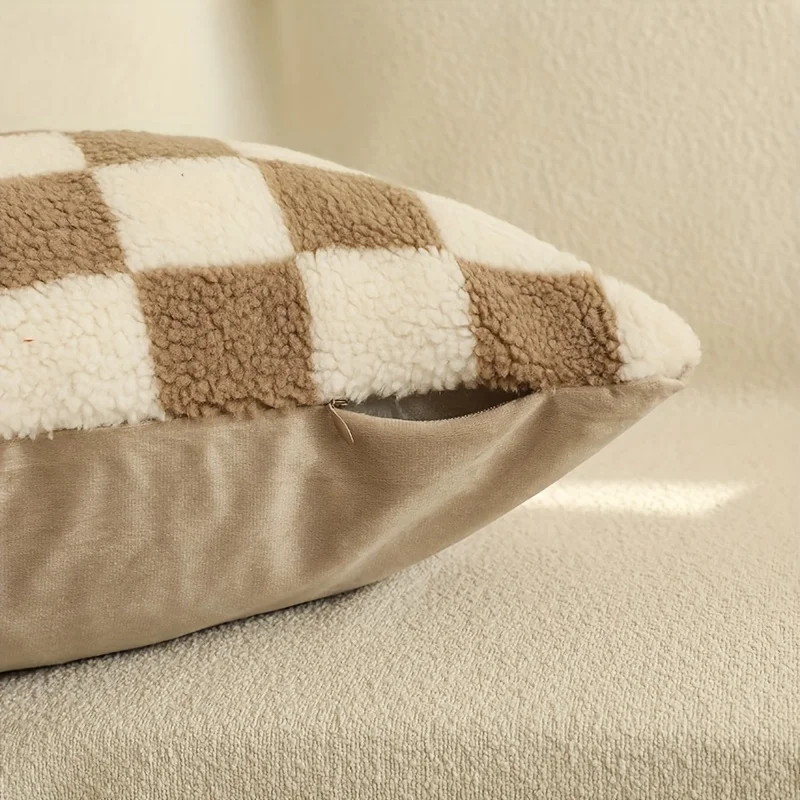 Checkerboard Decorative Throw Pillow Covers Cute Fluffy Plaid Lumbar Cushion Case Faux Fur Wool Pillowcases for Couch Sofa Bed