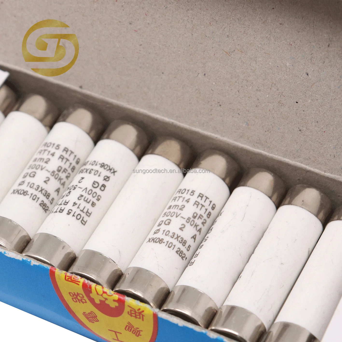 BS1362 1A 2A 3A 4A 5A 6A 8A 10A 13A 15A 20A 6x25 мм керамический