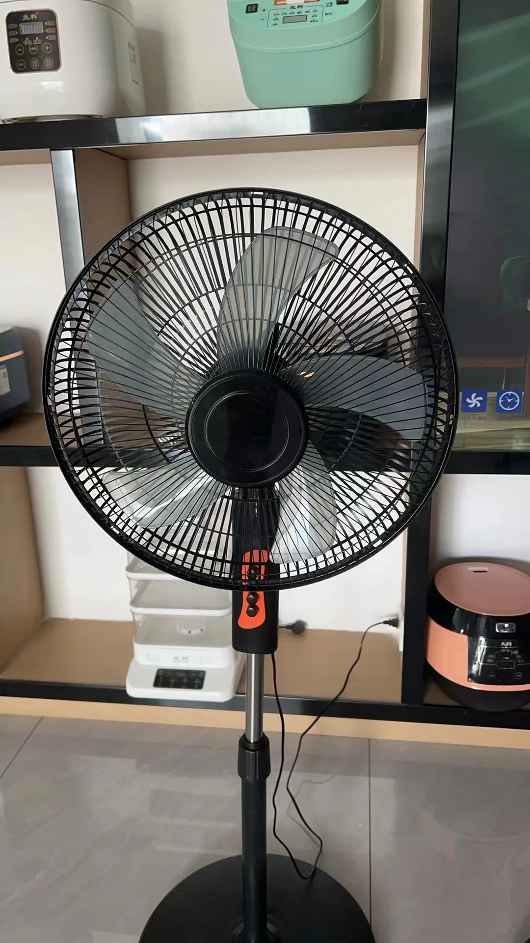 Высокое качество напольный вентилятор воздушного охлаждения бесшумный черный цвет 16 дюймов