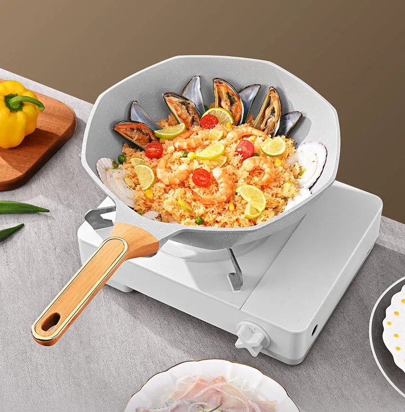 OEM/ODM  Die Cast  Aluminium Nonstick Lightweight Easy-cleaning Induction 28/32 cm Cooking Wok frying pan with wooden handle