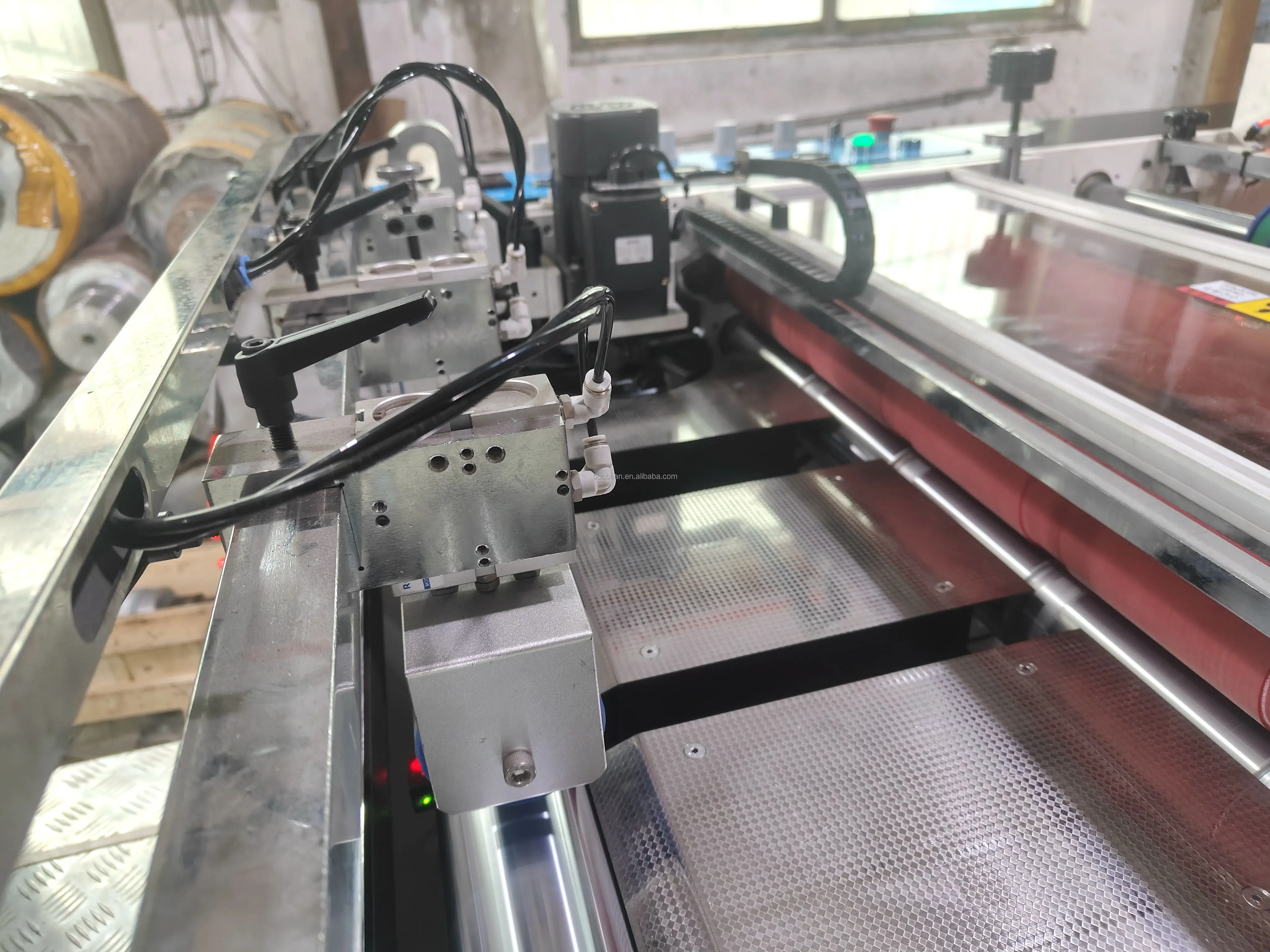 YFMA-1100L BOPP Automatic Laminating Machine