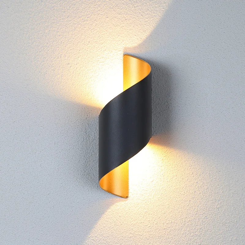 Modern Up and Down Wall Light Interior Hotel Home Decor Sconce Garden Porch Light Waterproof Led Outdoor Wall Lamp