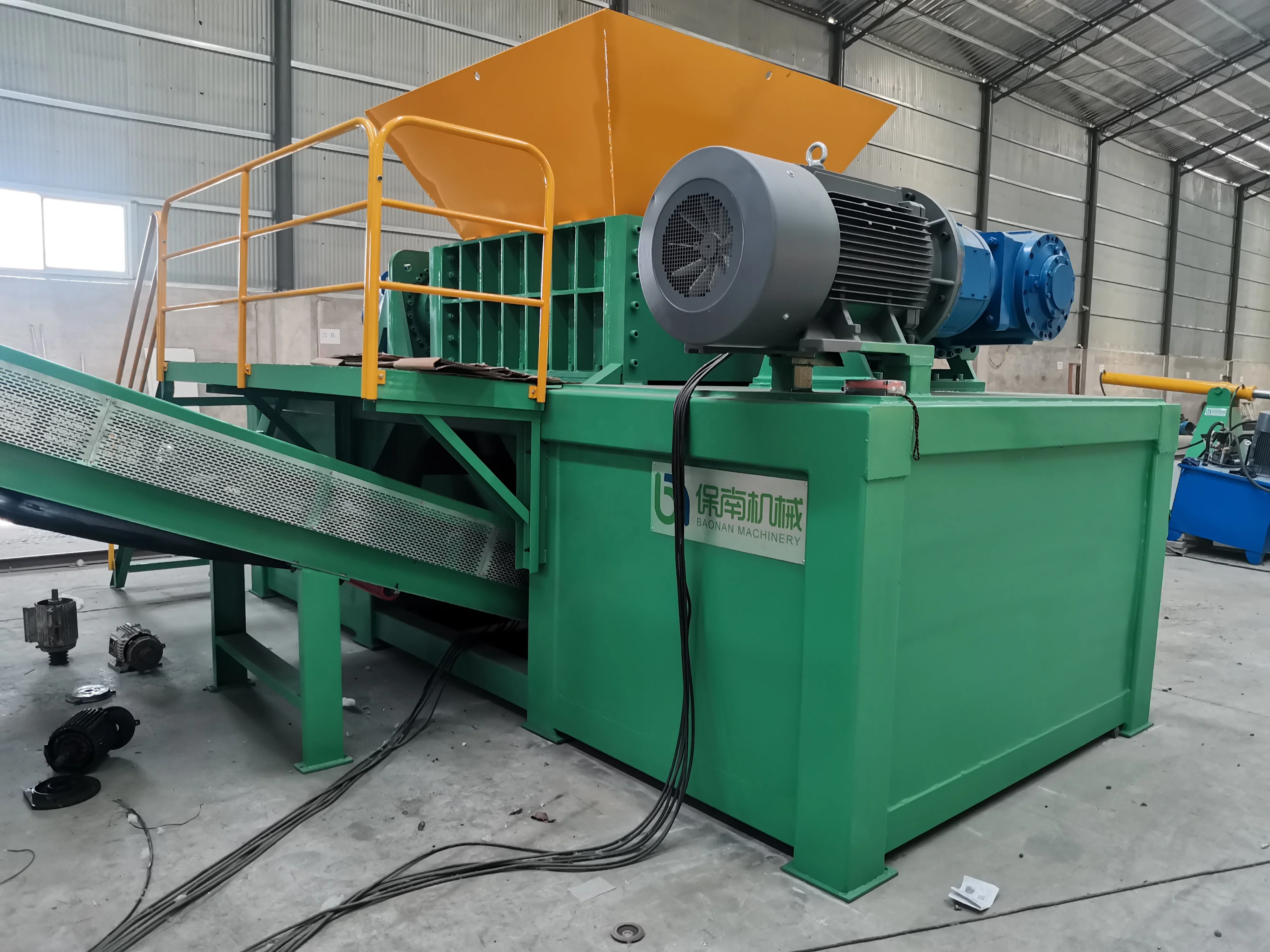 OEM Double Shaft Scrap Engine Metal Crusher Used Car Shell Shredding Waste Metal Shredder Machine For Sale